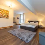 Chestnut Heritage,- Large & Cheerful 5 Bedroom House With Free Parking