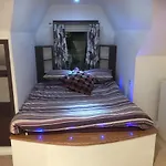 Top Floor In Beautiful Home