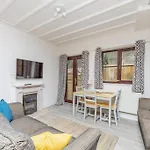 5 Stable Cottages , Hartington Road, Cromer.North Norfolk. Nr27 0Ej