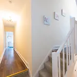 Holly Room