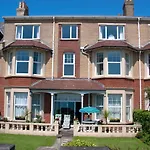 Weymouth Bay Apartment B