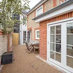 Jubilee Cottage