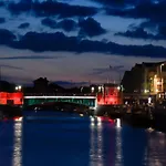 The Redcliff