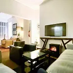 Urban Music Style Townhouse In Swansea City Center