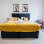 Seaview Apartments