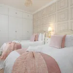 Charles Alexander Short Stay - Rose Cottage