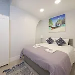 Cosy And Spacious House