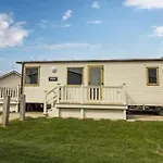 Sunset Drive - Luxury Caravan