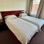 Calverts Hotel - Newport, Isle Of Wight