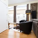 Joivy Stunning Flat Near St Giles Cathedral