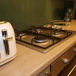 Cosy Home Near Hospital & City Centre