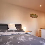 Anchor Lodge