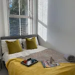 A Fabulous Apartment Set In St Leonard'S On Sea