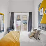 Lovely Margate Apartment 2 With Balcony