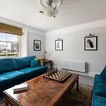 Bay View House