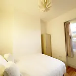 Margate 2 Bed, Prime Location