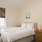 Harbour Watch Apartment 6