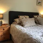 Sea Views, Private Garden, Comfortable Family And Dog Friendly Home
