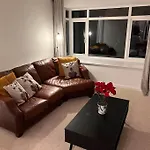 Beautiful 1 Bed Bungalow
