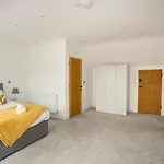Bryn Min Manton Penthouse