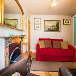 Birds Nest Cottage Looe