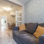 Pass The Keys Lovely 2Br Terrace House Ormeau Park Area