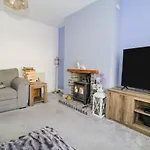 Cosy Coastal Holiday Let