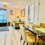 Sofias Flat
