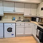 4 New Assembly Close - Royal Mile