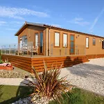 Sunstone Lodge Garreg Haul Lodge