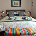 Scarborough Rose Apartment