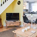 Beachcomber Cottage