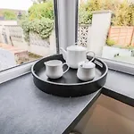Lavender Cottage Central Location 5 Min Walk To Beach