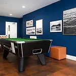 8 Challacombe - Luxury Apartment At Byron Woolacombe, Only 4 Minute Walk To Woolacombe Beach!