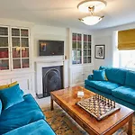 Host & Stay - Bay View House