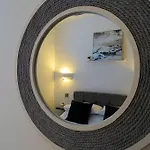 Apt 2 - Queens Court
