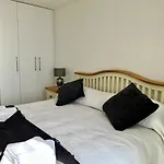 Sohot Stays Royal Sands Seaview Apt Free Parking Sleeps 4