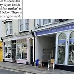 Quirky One Bed Flat, Barbican Area, Plymouth