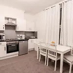 Apartment 6