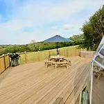 Sunridge Geodome With Private Hot Tub