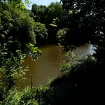 Sunridge Fishing Lodge With Hot Tub & Giant Cinema