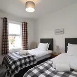 Newtons Cove Retreat