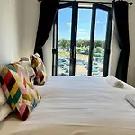 Margate Main Sands With Sea Views Central Location Sleeps 6