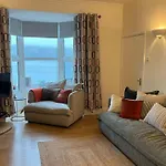 Harbourside 2 Bed Apartment, Barmouth Bridge Views