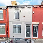 Serviced Accommodation 2 Bedroom Holiday House