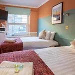 Pass The Keys Room 14 Twin The Blessed Elizabeth Boutique Suite