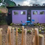 The Tao House By Big Skies Cottages
