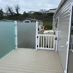 Dave And Deb'S Place Beverley Bay