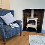 Longtail Cottage