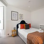 Luxury 3 Bedroom Apt On Edinburgh'S Royal Mile